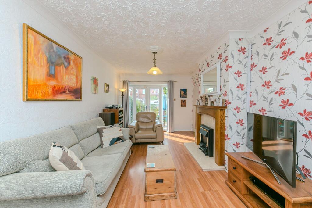 House in Stoke-on-Trent, Newstead - View 5