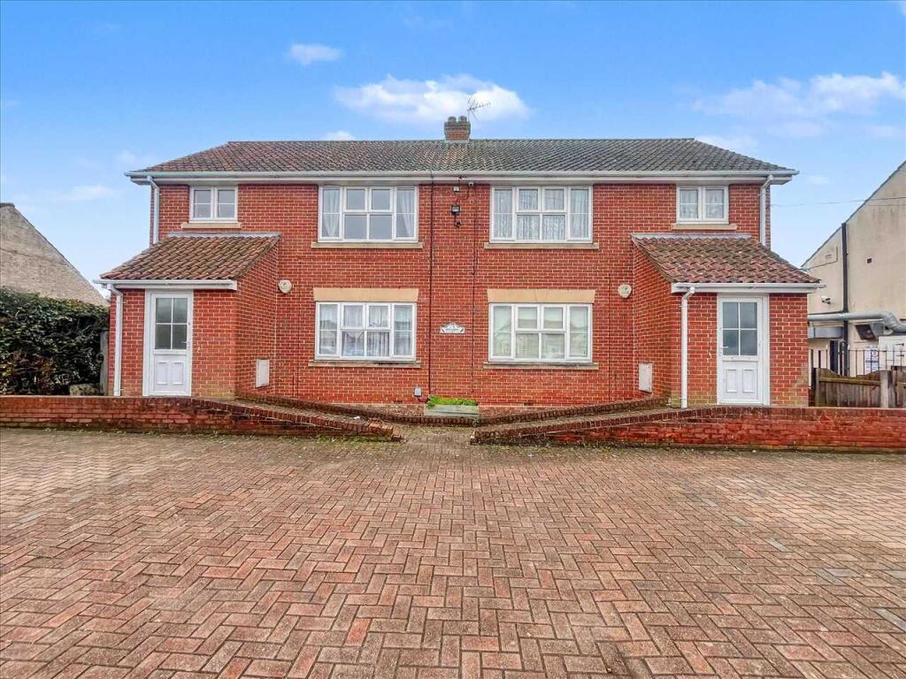 Main image of property: Shelfords, Frinton Road, Kirby Cross