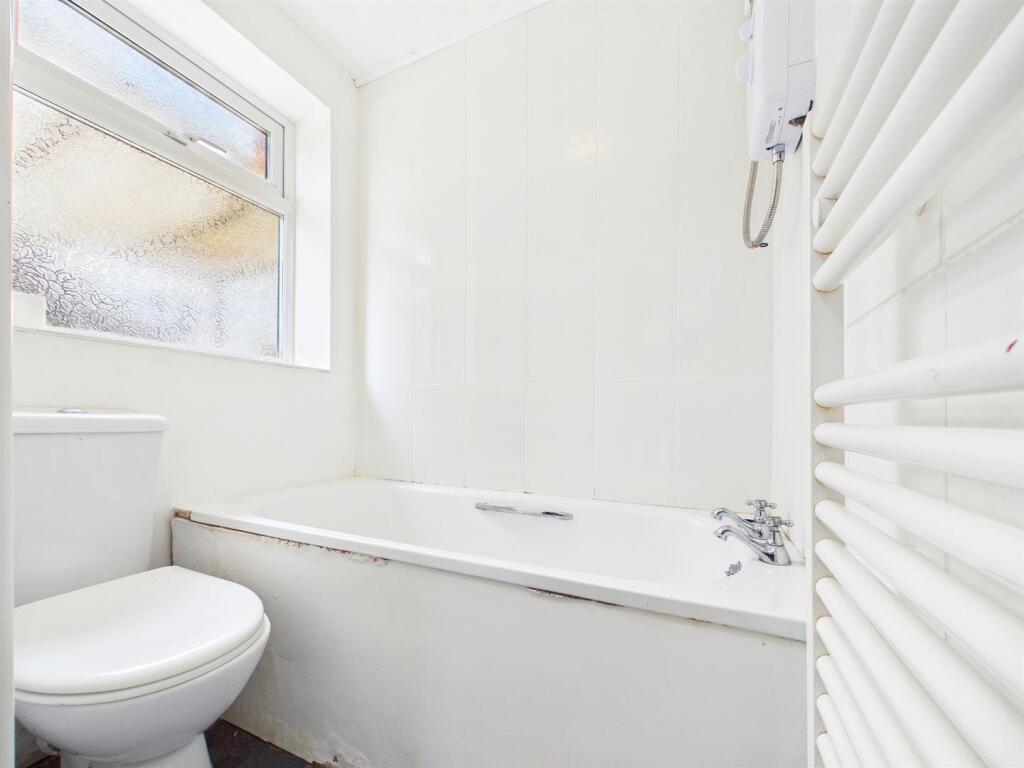 House in Cardiff, Bedwas, Trethomas and Machen - More