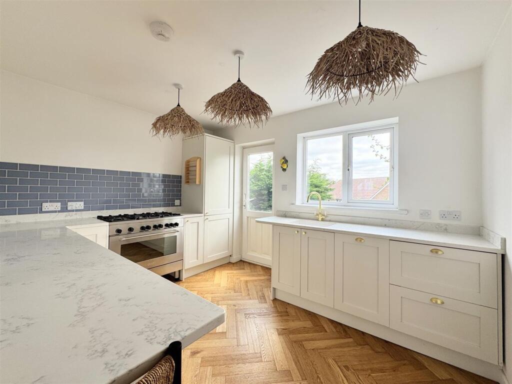 House in Truro - View 4