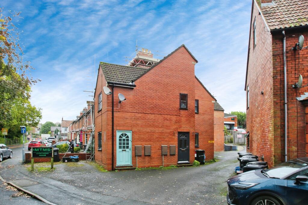 Additional image 11 of West Street, Yeovil