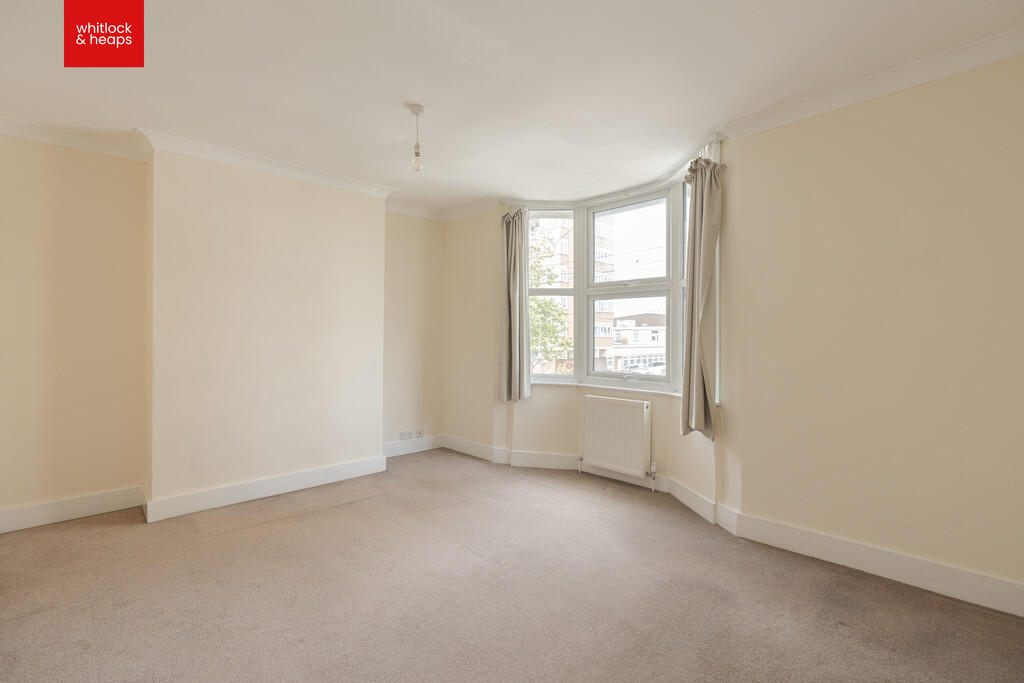 Apartment in Hove, Brighton and Hove - View 4