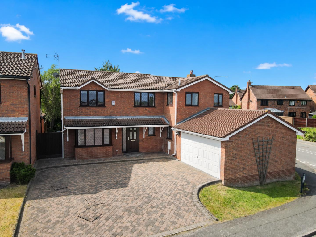 Main image of property: Green Leys, West Bridgford, Nottingham