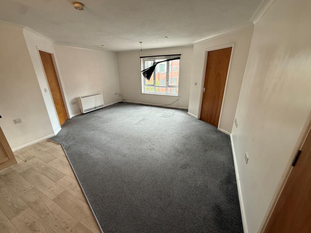 Apartment 33, Brook Court, Player Street, Nottinghamshire, NG7 5PP photo 4