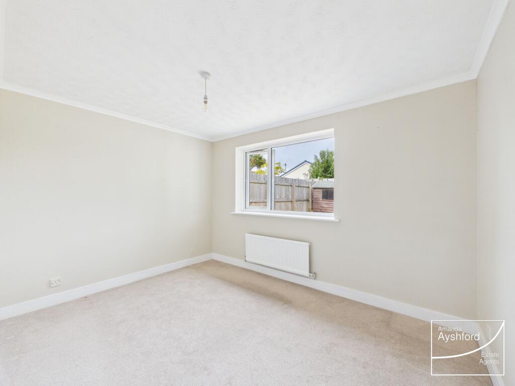 House in Torquay - More