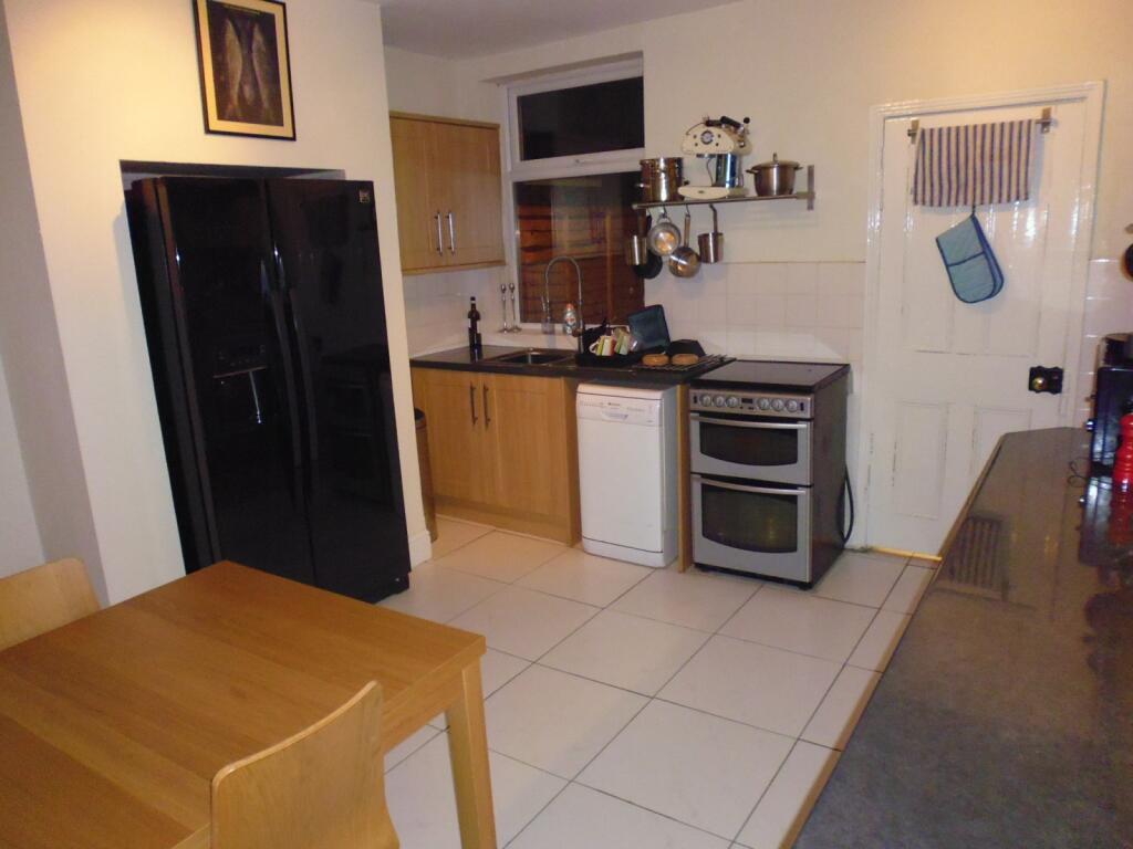 Derby Street, Beeston, NG9 2LG