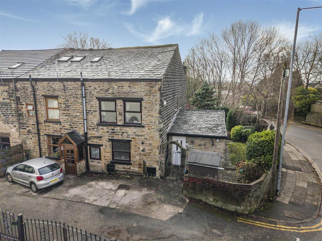 Main image of property: Chadwick Fold, Bury