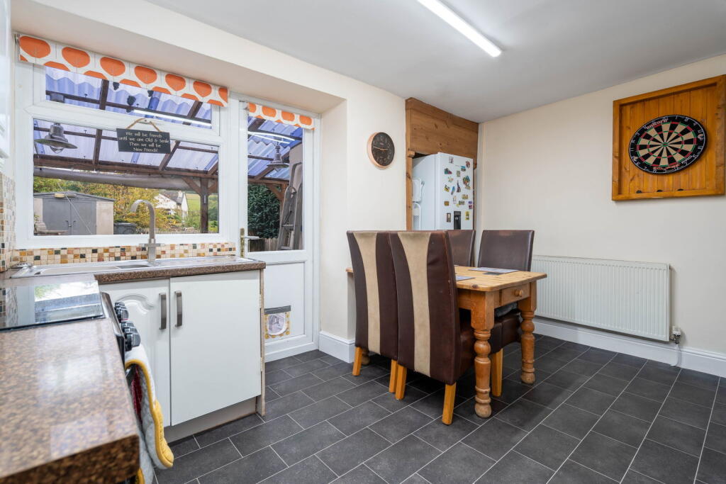 House in High Peak, Shirebrook Park - View 5