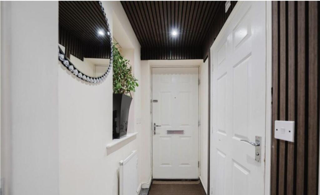 House in Sefton, Seaforth - View 5