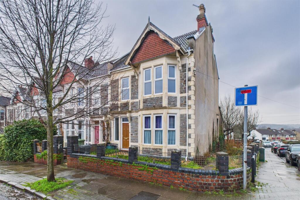 3-bed house on Modernisation | Fishponds, £475,000
