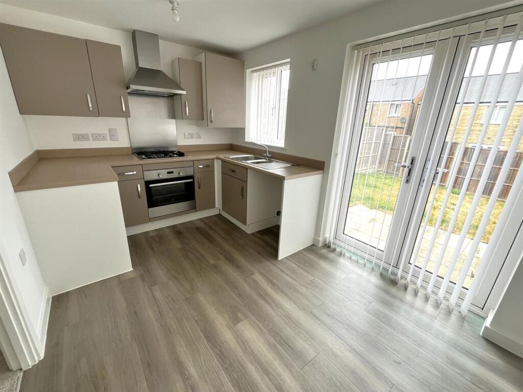 Yates Close, Weldon, - View 3