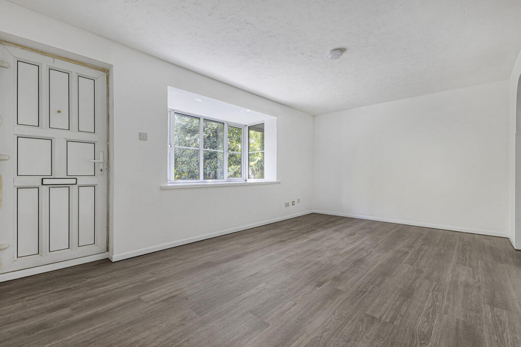Main image of property: Knights Manor Way, Dartford, DA1 5SD