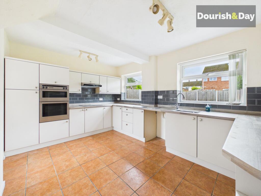 House in Stafford, Weeping Cross - View 3