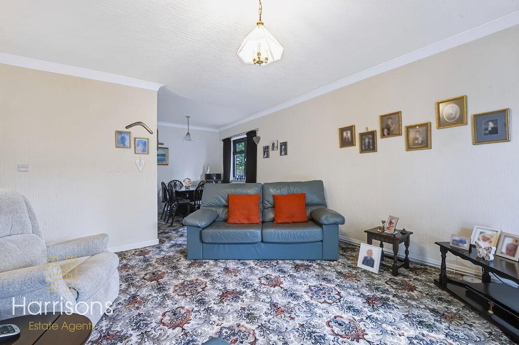 Apartment in Bolton - View 3