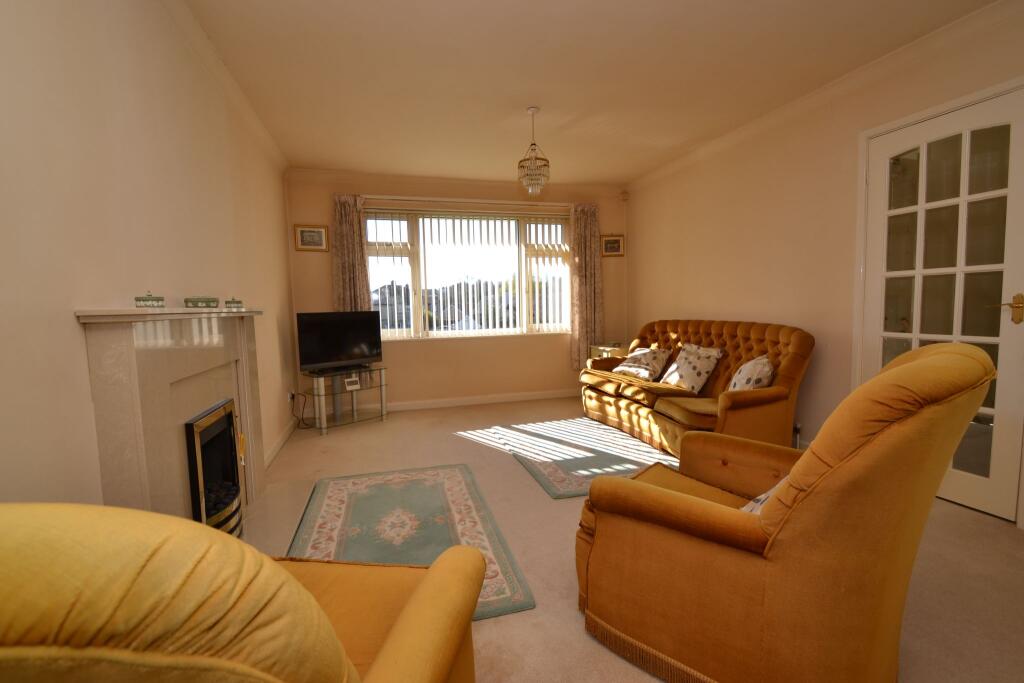 Tranfield Court, Guiseley, photo 3