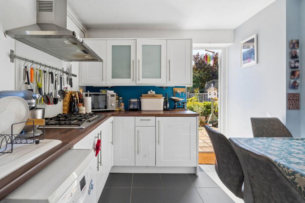 House in Hemel Hempstead, Beaconsfield - View 2