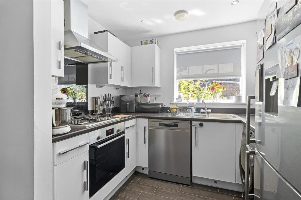 Reid Crescent, Hellingly, Hailsham photo 5
