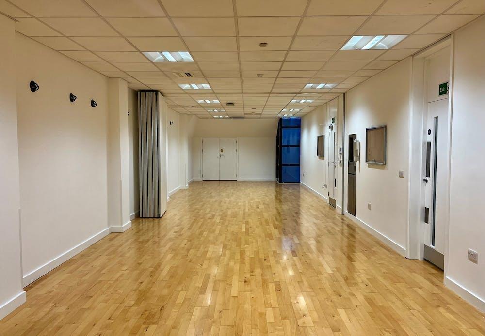 Lower Ground 10 Great Turnstile