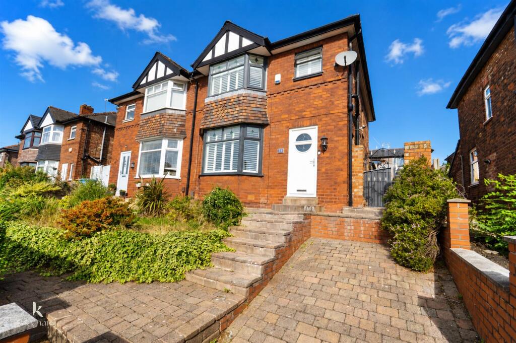 House in Salford, Irlams o' th' Height - View 3