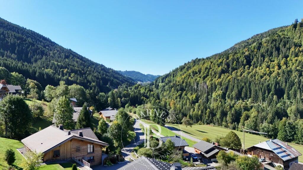 Main image of property: Rhone Alps, Haute-Savoie, Les Gets