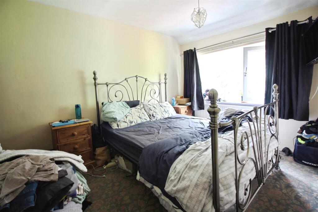 House in South Milford - More