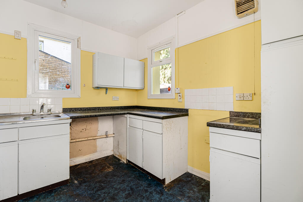 Apartment in London - View 4