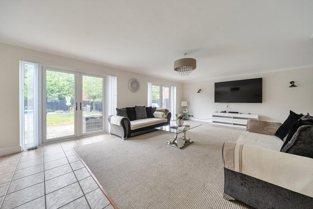 House in Basingstoke and Deane, Basingstoke - View 5