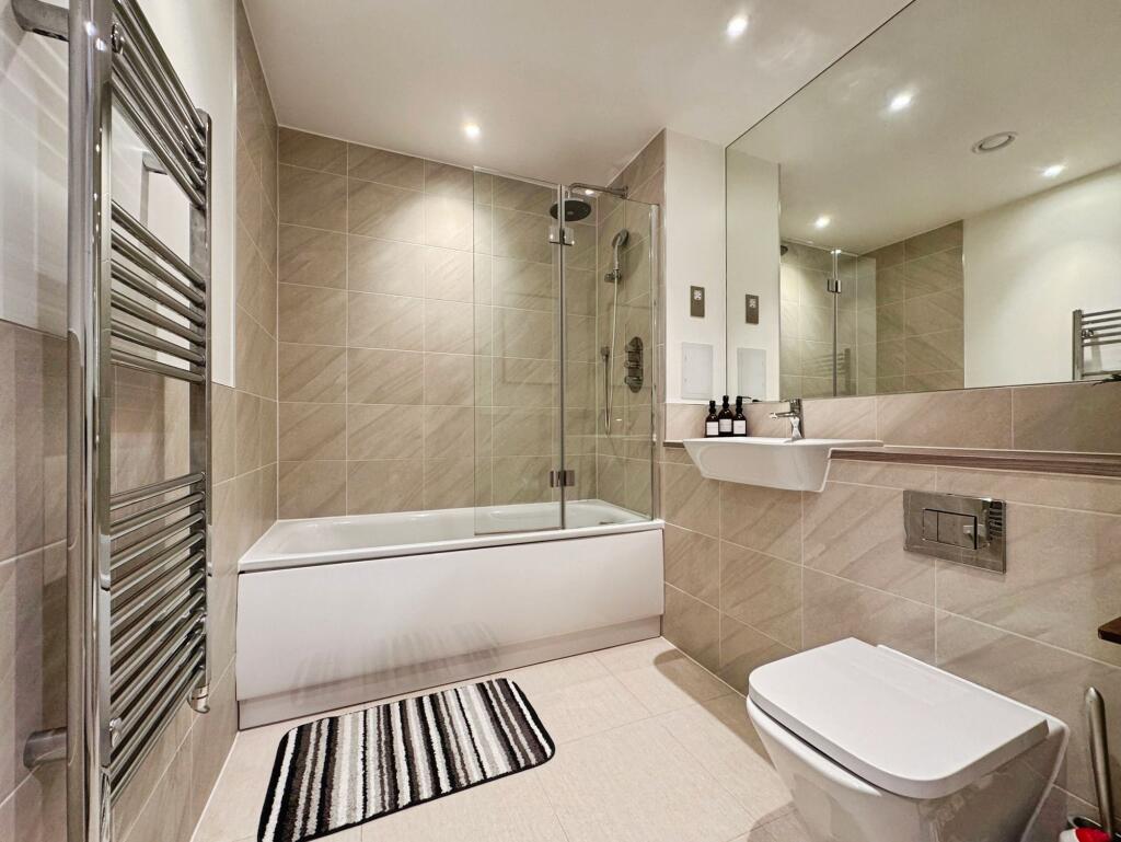 Apartment in London - View 4