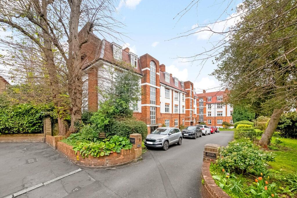 Main image of property: Highland Road, Crystal Palace, London, SE19