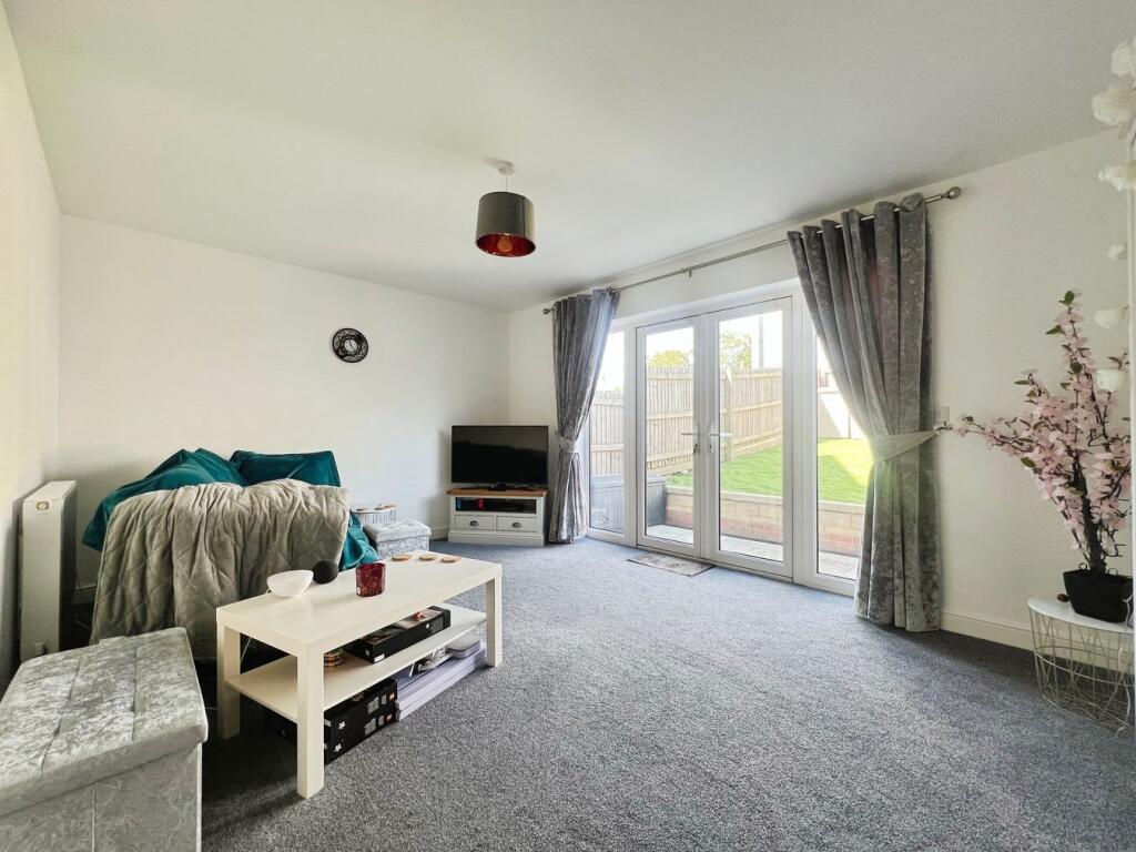 Foxlands Close, Walton, BA16 photo 5