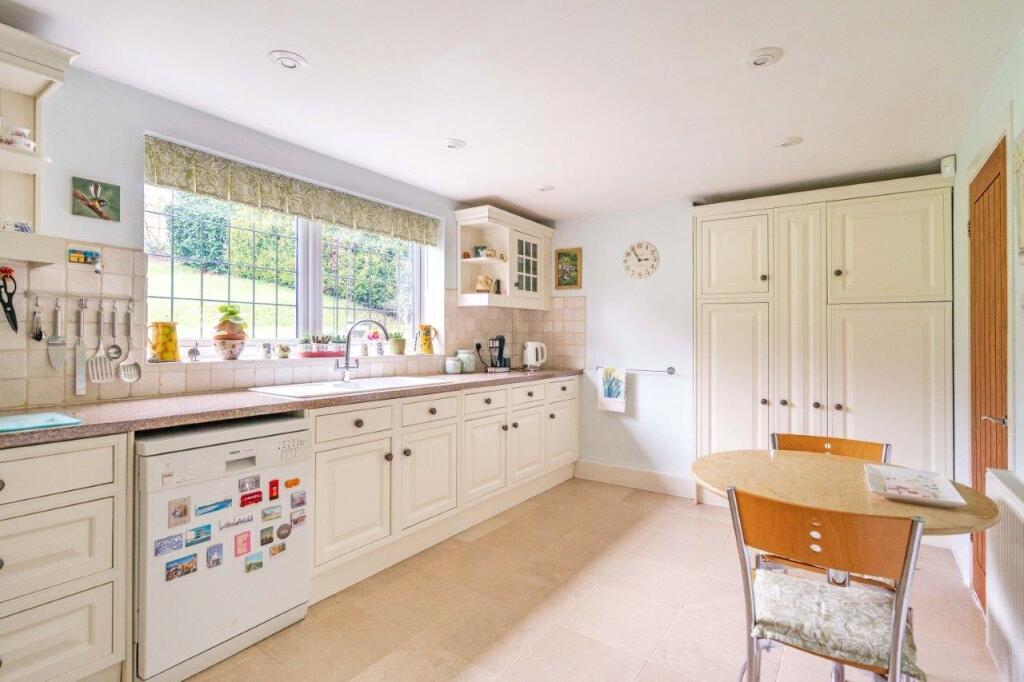 House in Wealden, Wadhurst - More