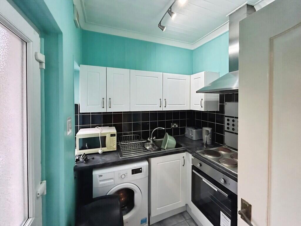 Apartment in Motherwell - View 5