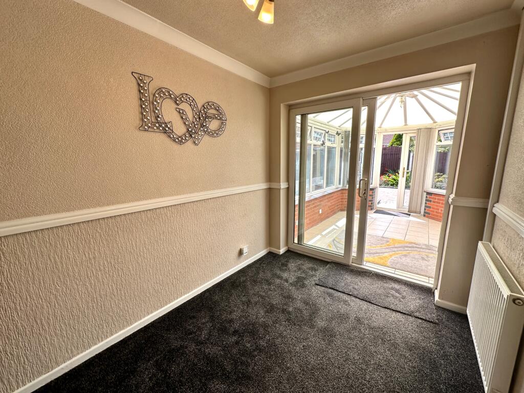 House in Dudley - View 5