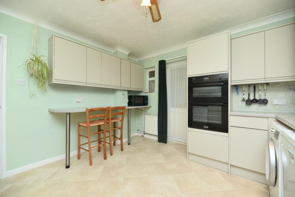 Ramsey Road, St. Ives, PE27 photo 5