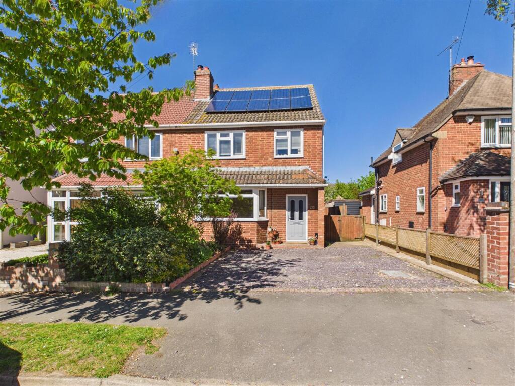 Main image of property: Lichfield Avenue, Evesham