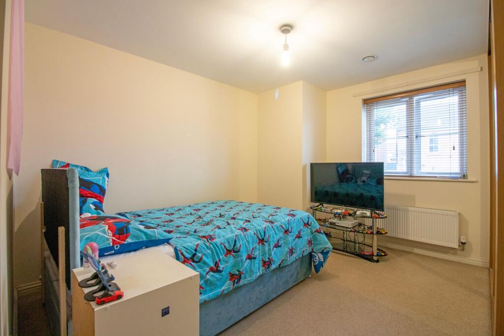 Apartment in Doncaster - View 4