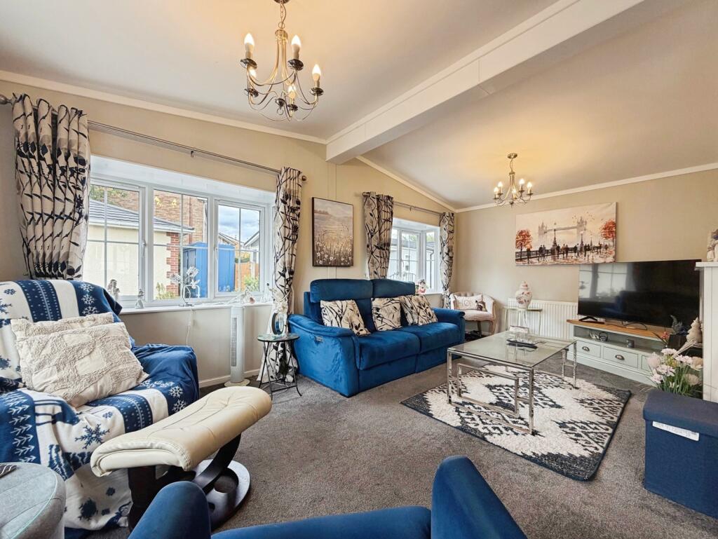 Hill Corner Farm Park, Sandy Lane, Farnborough, Hampshire, GU14 - View 3