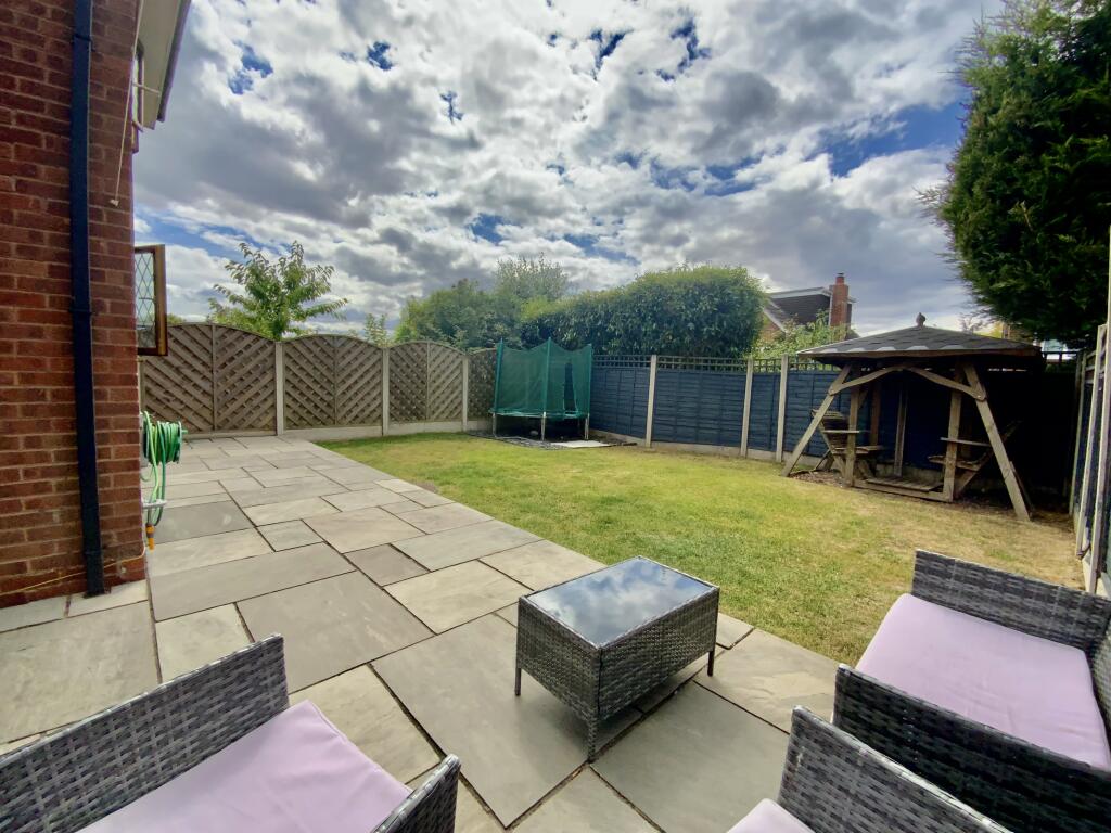 Additional image 4 of Hartlebury Close, Redditch, B98