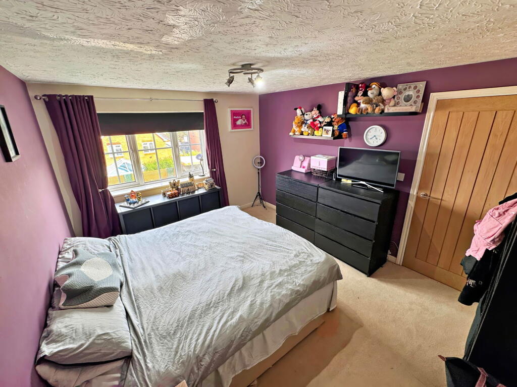 Additional image 14 of Beautifully presented three bedroom detached property - Mallen Drive, B69