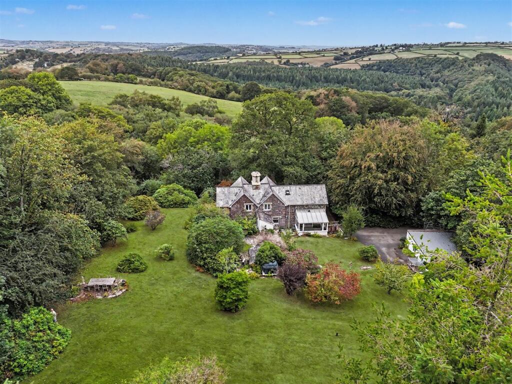 House in West Devon, Milton Abbot