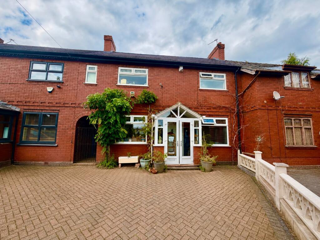 Main image of property: Vine Grove, Offerton