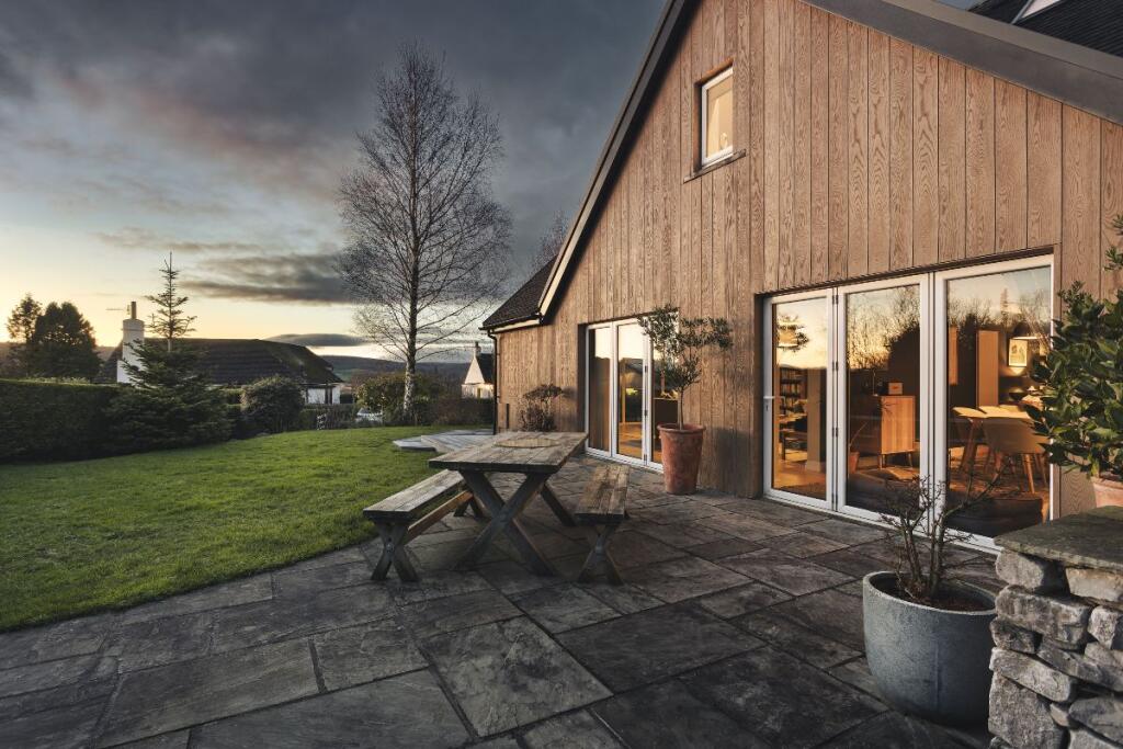 Main image of property: Laurel Bank, Lowgate, Levens, LA8 8NJ