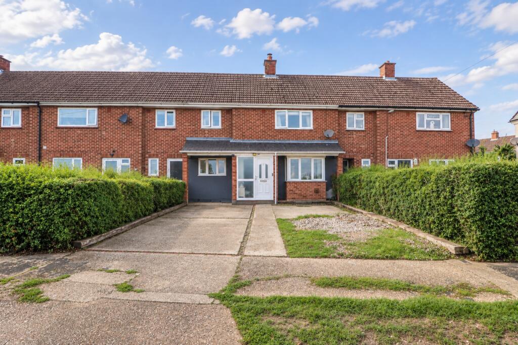 Main image of property: Currants Farm Road, Braintree, CM7
