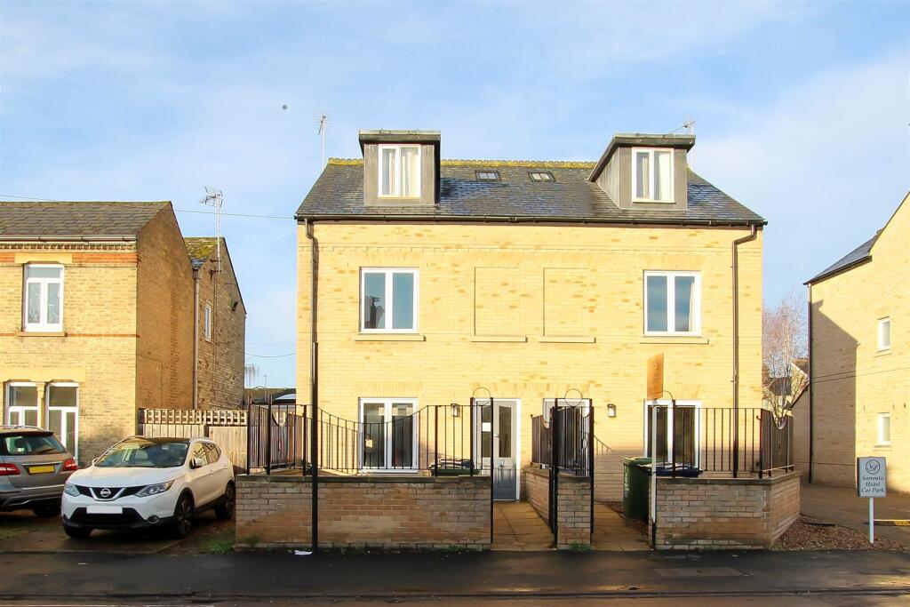 Main image of property: Blinco Grove, Cambridge