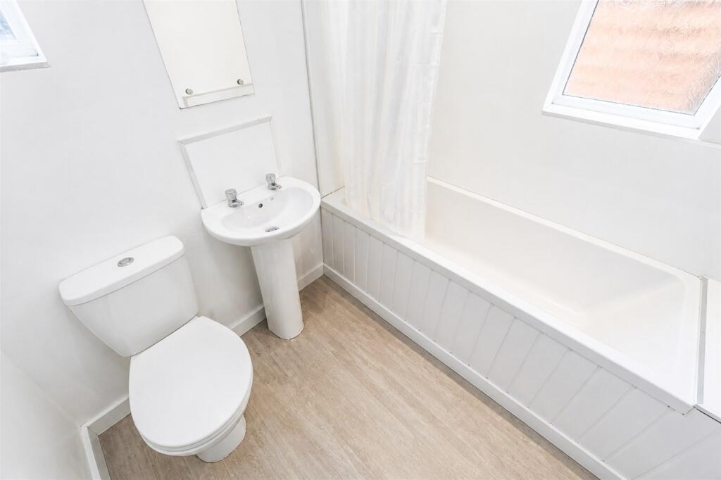 4 bedroom house for rent