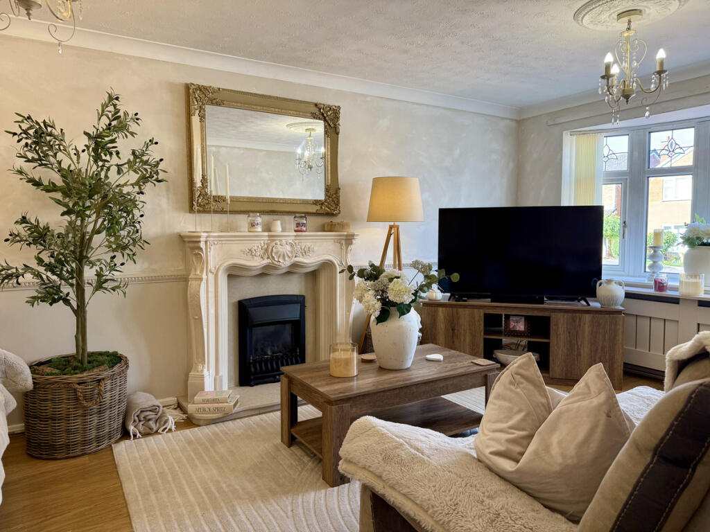 House in Nottingham - View 2