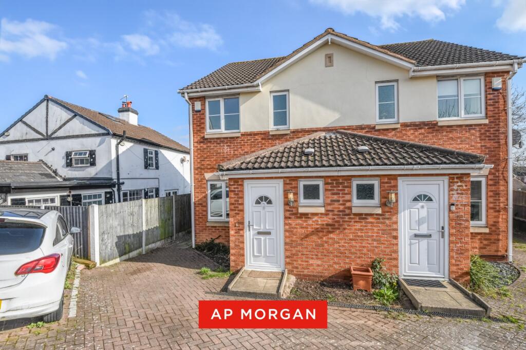 Main image of property: Oakenshaw Road, Greenlands, Redditch, B98