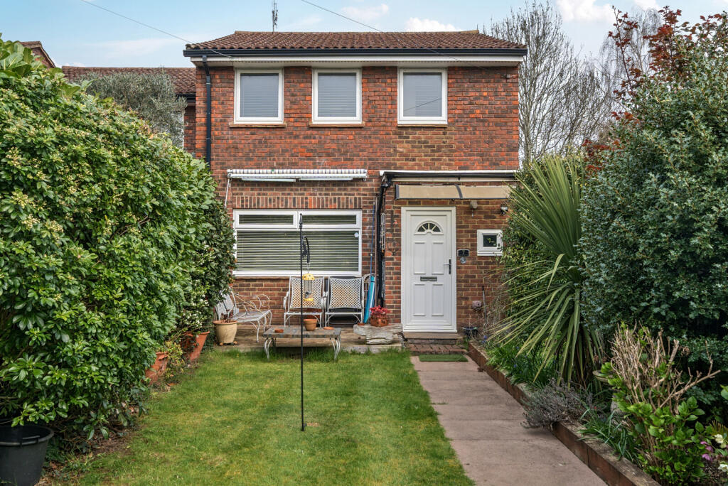 Main image of property: Magdalene Road, Shepperton, TW17