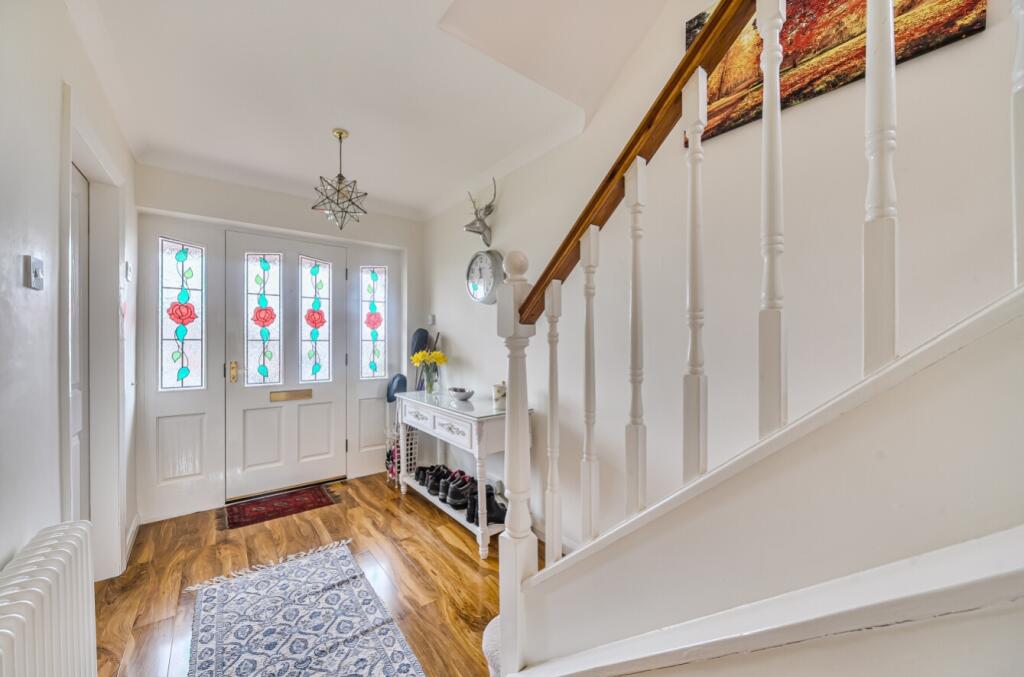 Aspin Park Avenue, Knaresborough HG5 8HE photo 4