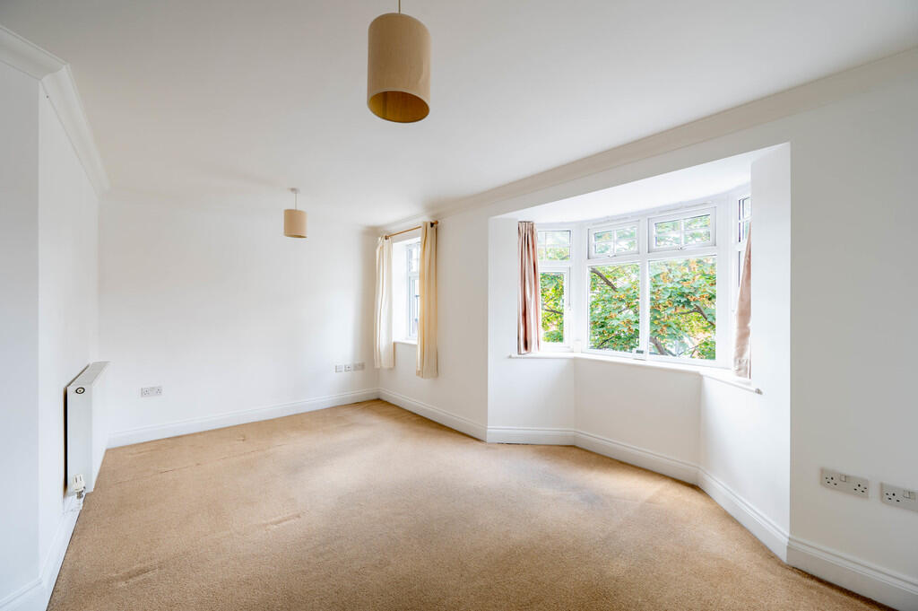 Apartment in Ipswich - More